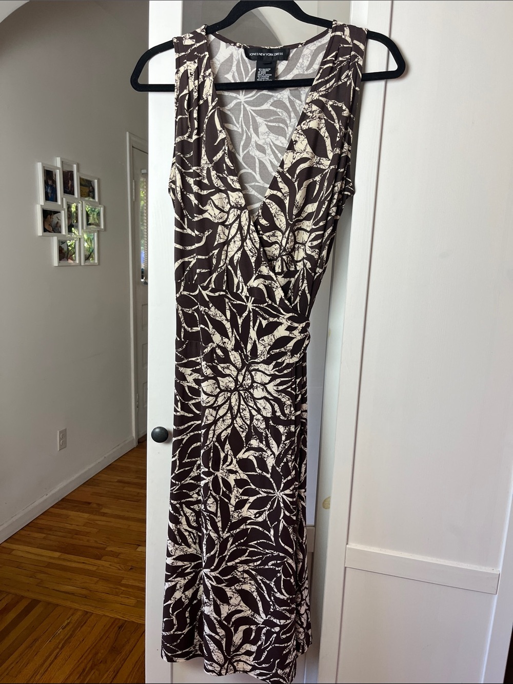 Jones New York Brown & Cream Floral Wrap-Style Midi Dress